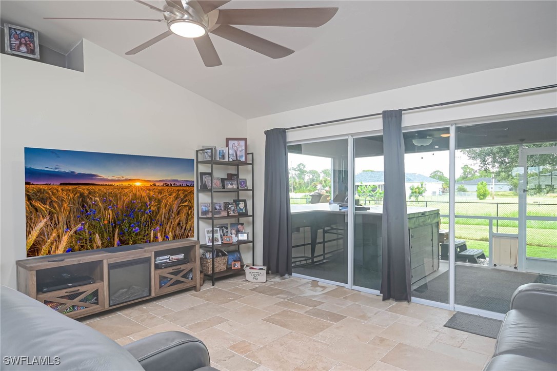 https://www.florida2000.de/images/latest/224064312-56829106.jpg