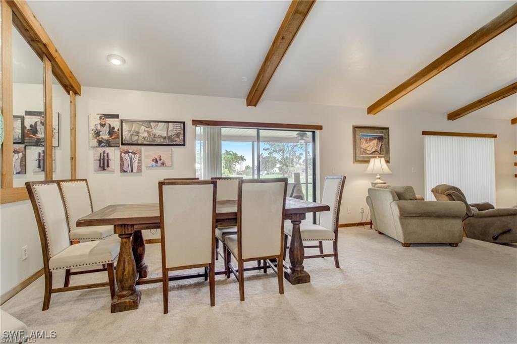 https://www.florida2000.de/images/latest/224105414-58014532.jpg