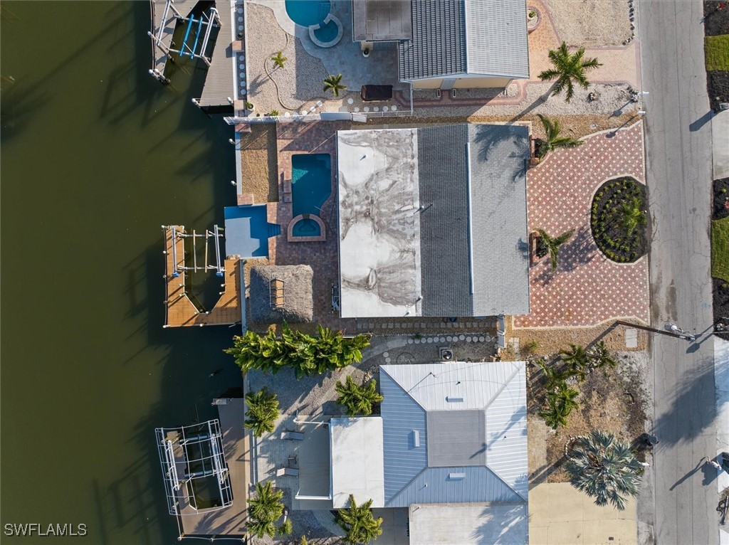 https://www.florida2000.de/images/latest/225006134-58268313.jpg