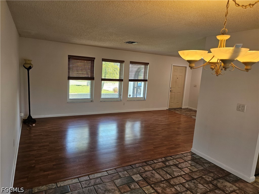 https://www.florida2000.de/images/latest/225010252-65582493.jpg