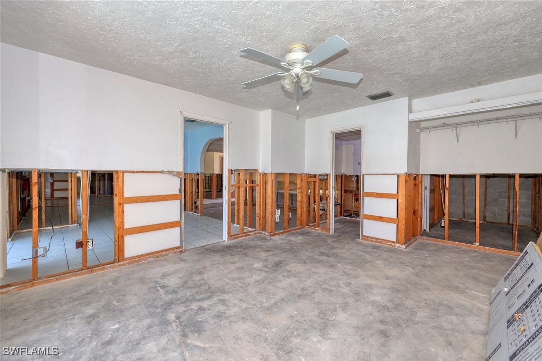 https://www.florida2000.de/images/latest/225032241-59472154.jpg