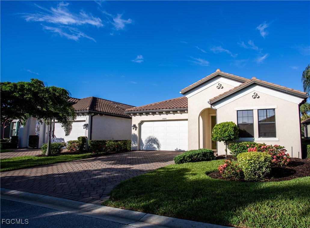 https://www.florida2000.de/images/latest/225051836.jpg